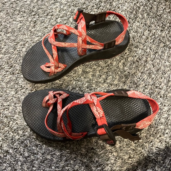 Chacos - Picture 2 of 2